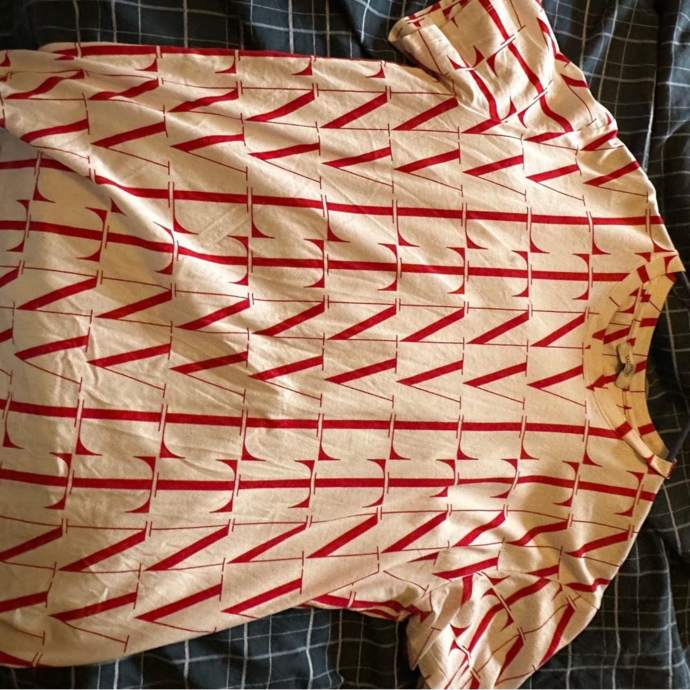 Valentino tshirt Large men’s.